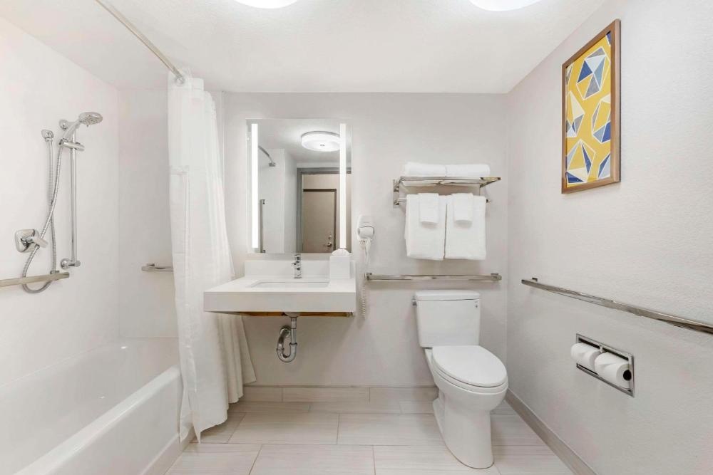 Comfort Inn & Suites Near Universal Orlando Resort-Convention Ctr